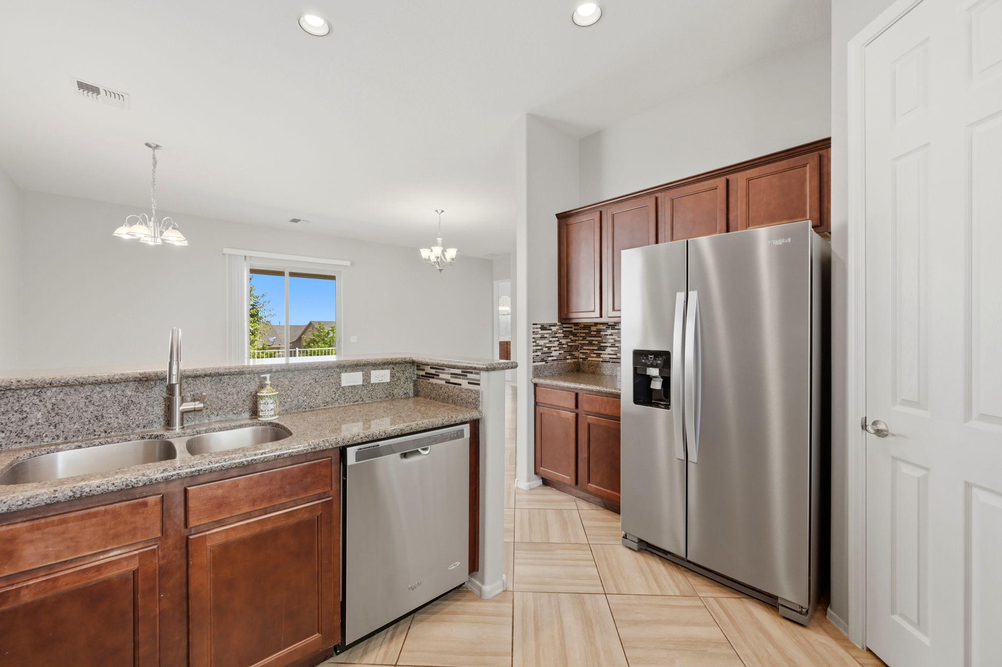 Kitchen (3)