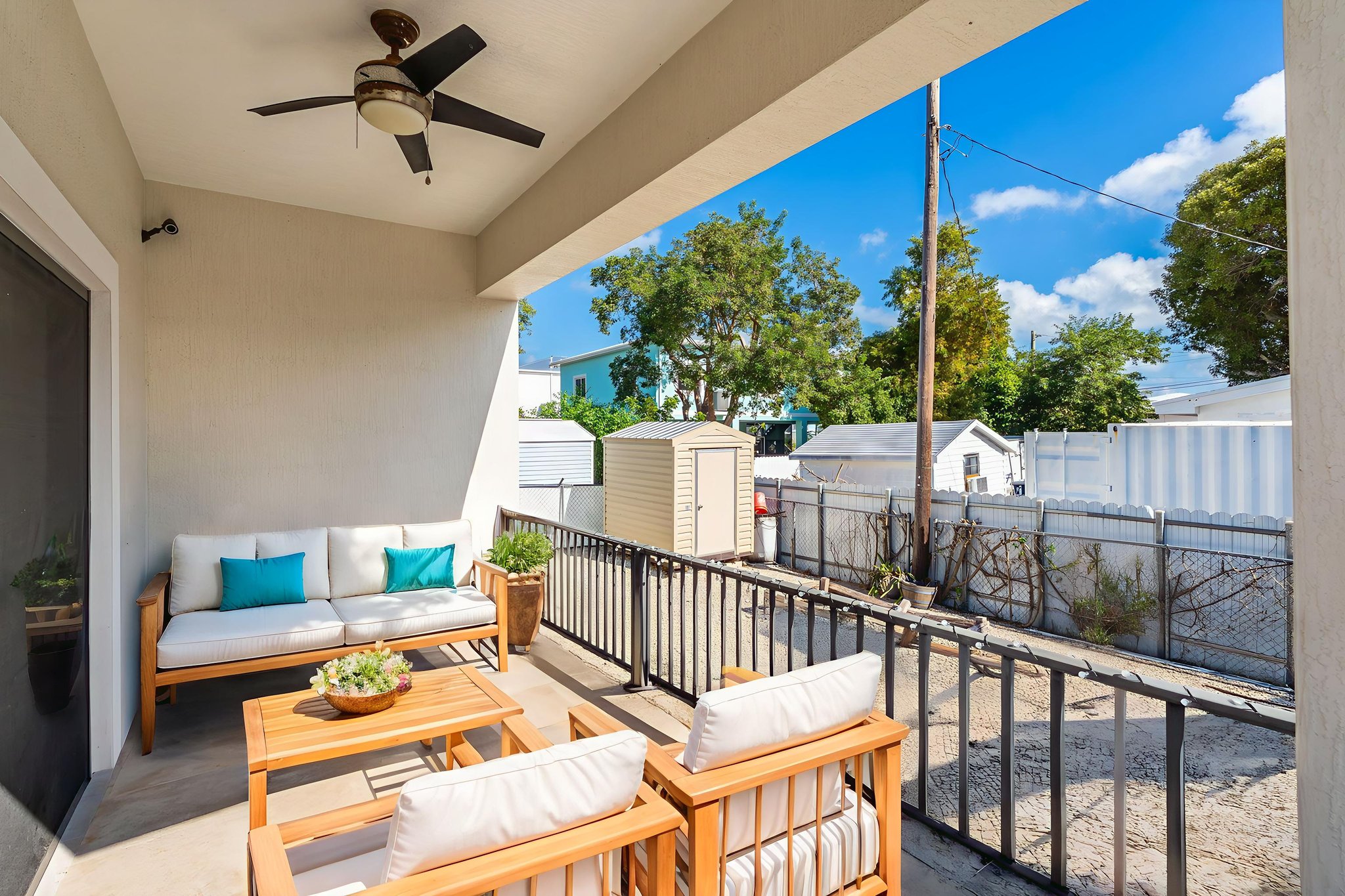 32-print-432-4Rd-15 virtually staged.jpeg