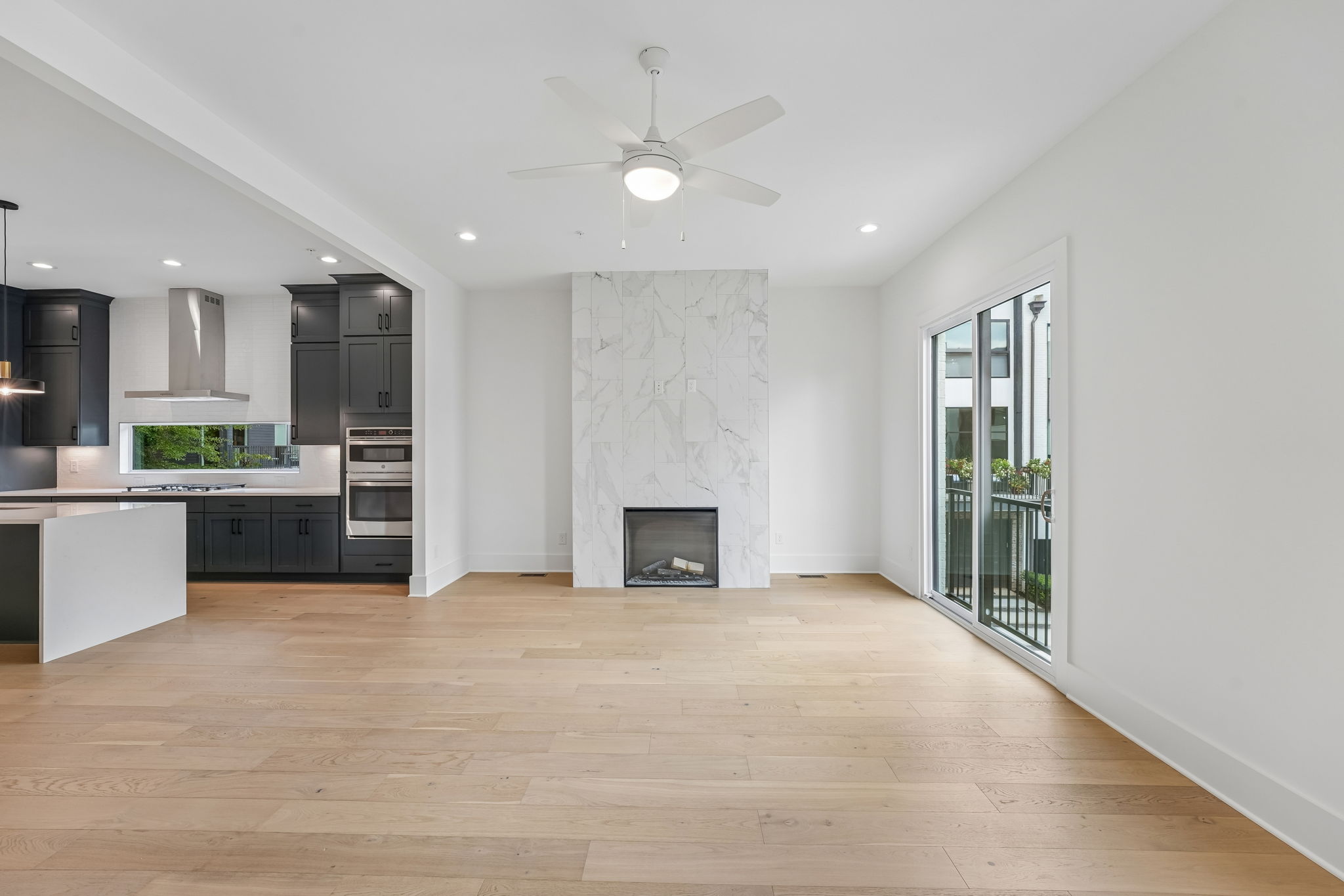422 Cedar St-S0509-011