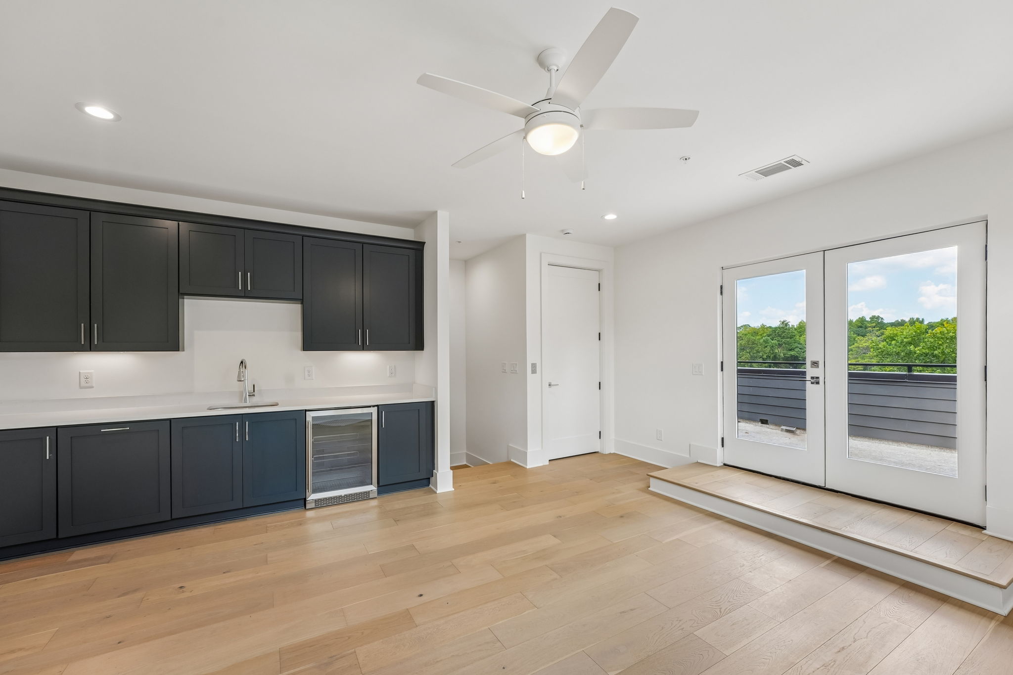 422 Cedar St-S0509-020