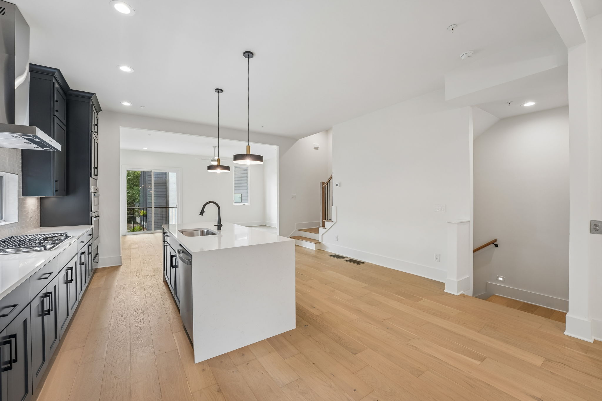 422 Cedar St-S0509-021