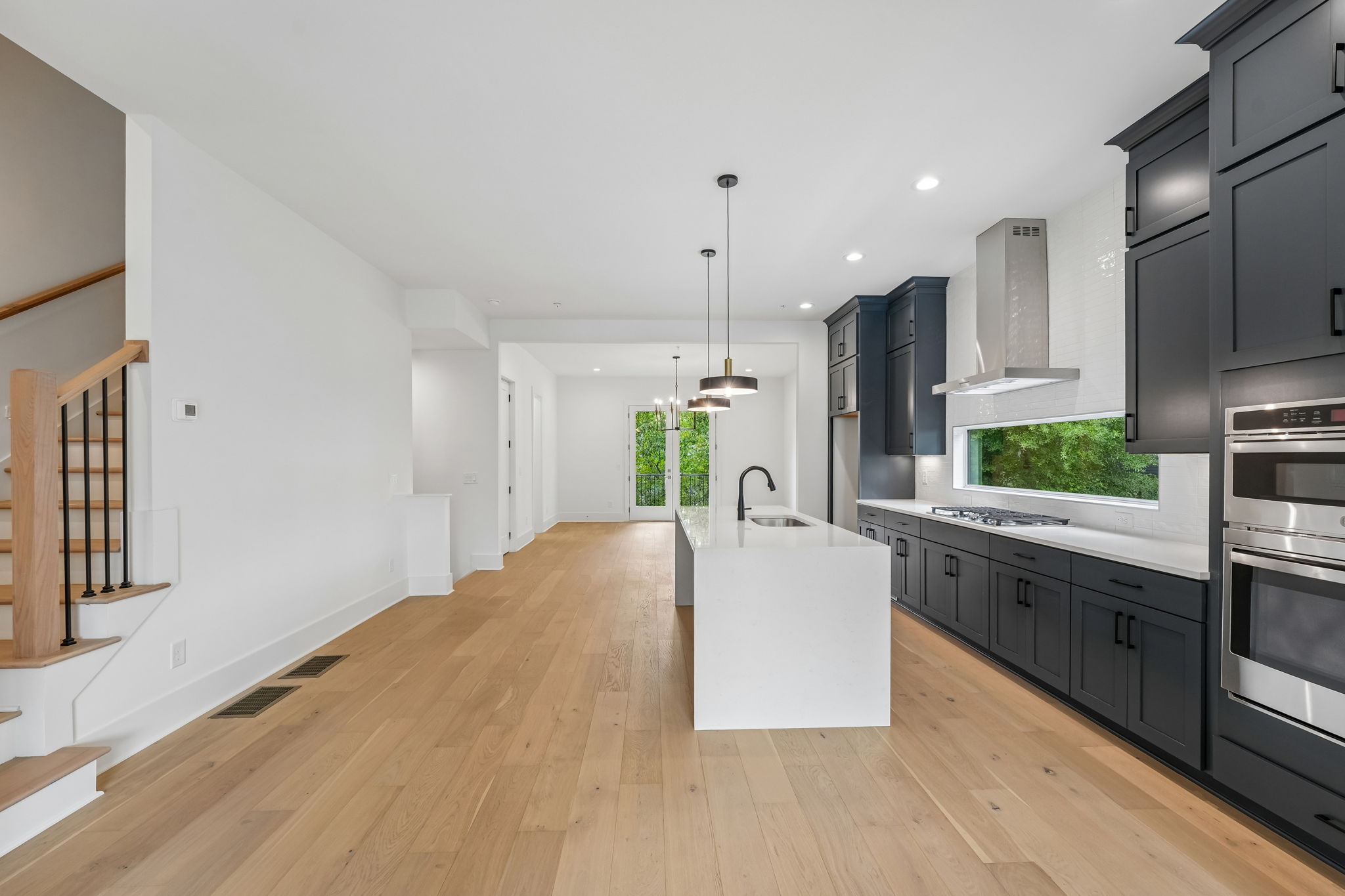 422 Cedar St-S0509-026