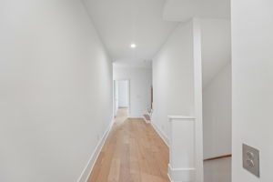 422 Cedar St-S0509-006