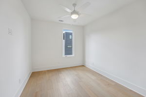422 Cedar St-S0509-040