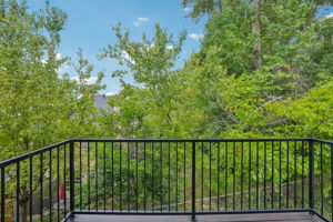 422 Cedar St-S0509-055