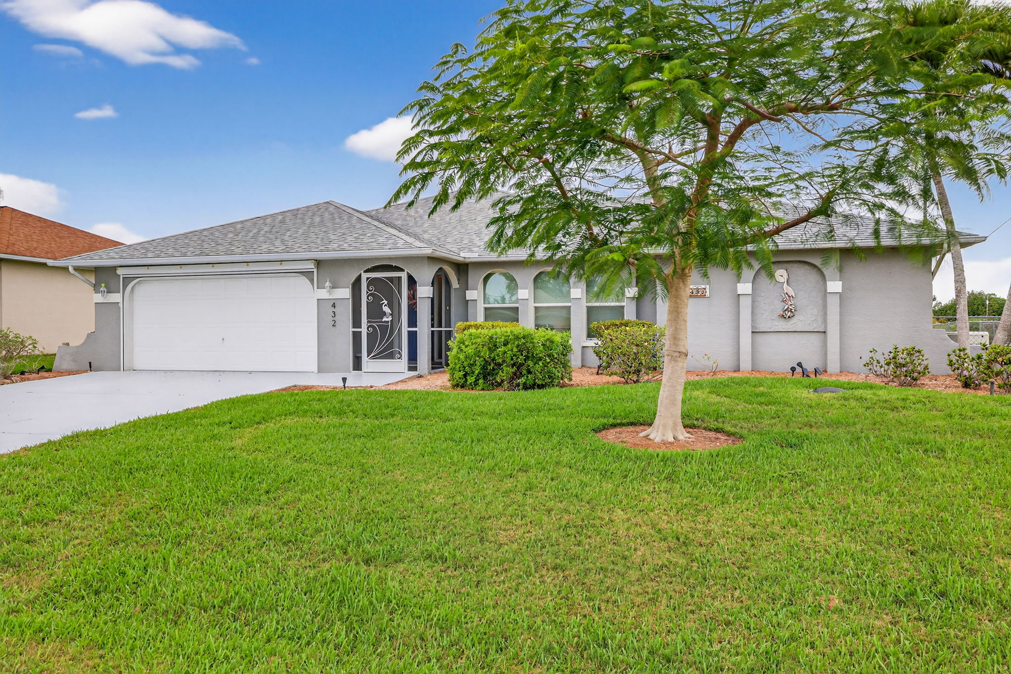 Front Exterior 2 - dusk conversion