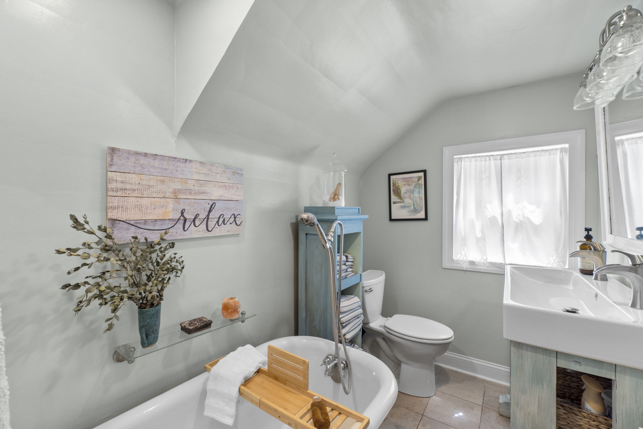  Photo 31