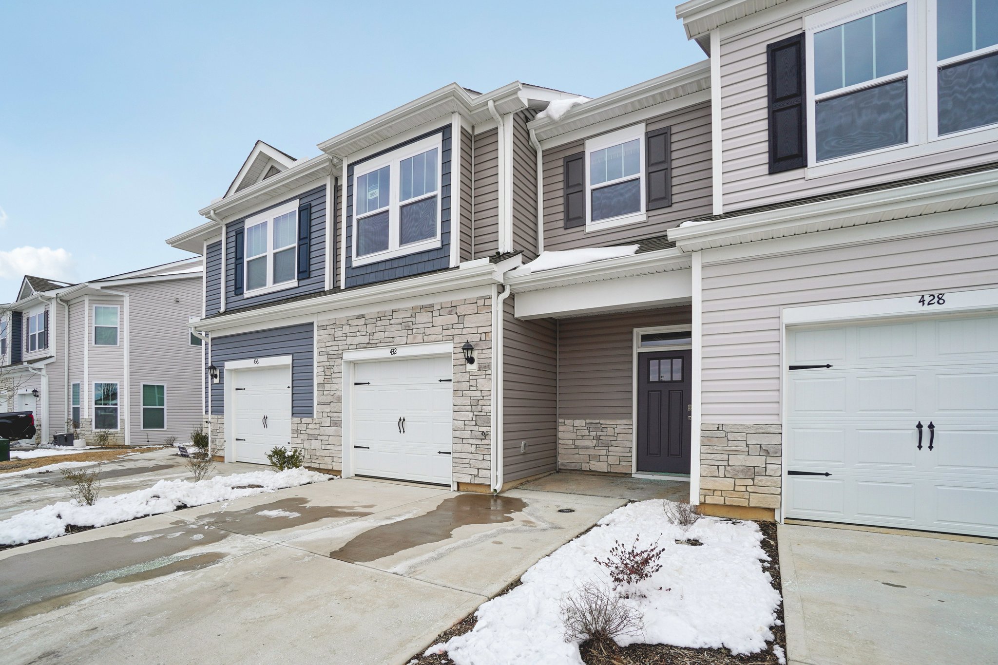 432 Wheatfield Rd-S0302-002.jpg