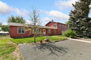  Photo 0