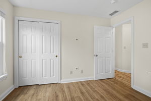  Photo 35