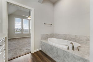  Photo 48
