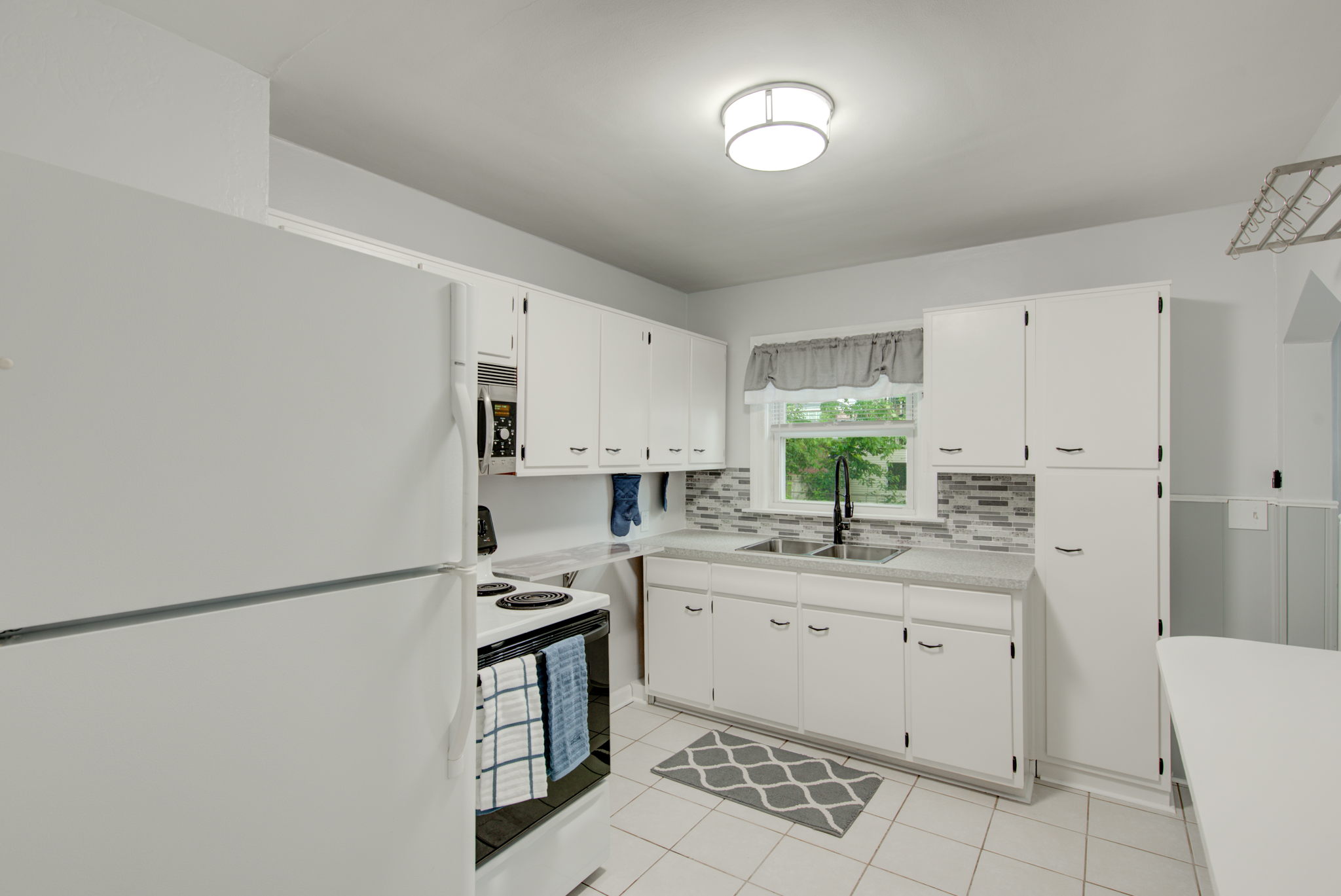15 Kitchen 4