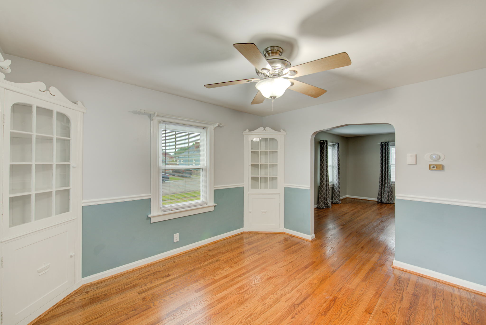 6 Dining Room 2