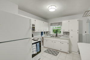 15 Kitchen 4