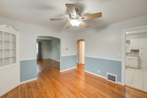 7 Dining Room 3