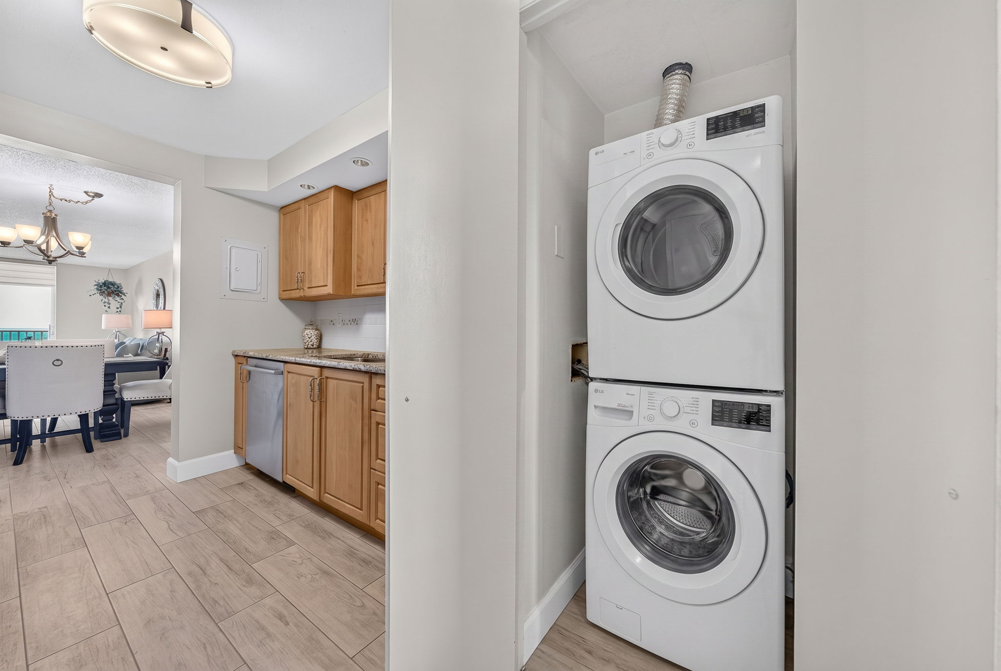 Washer/dryer NOT INCLUDED, hook-up in place