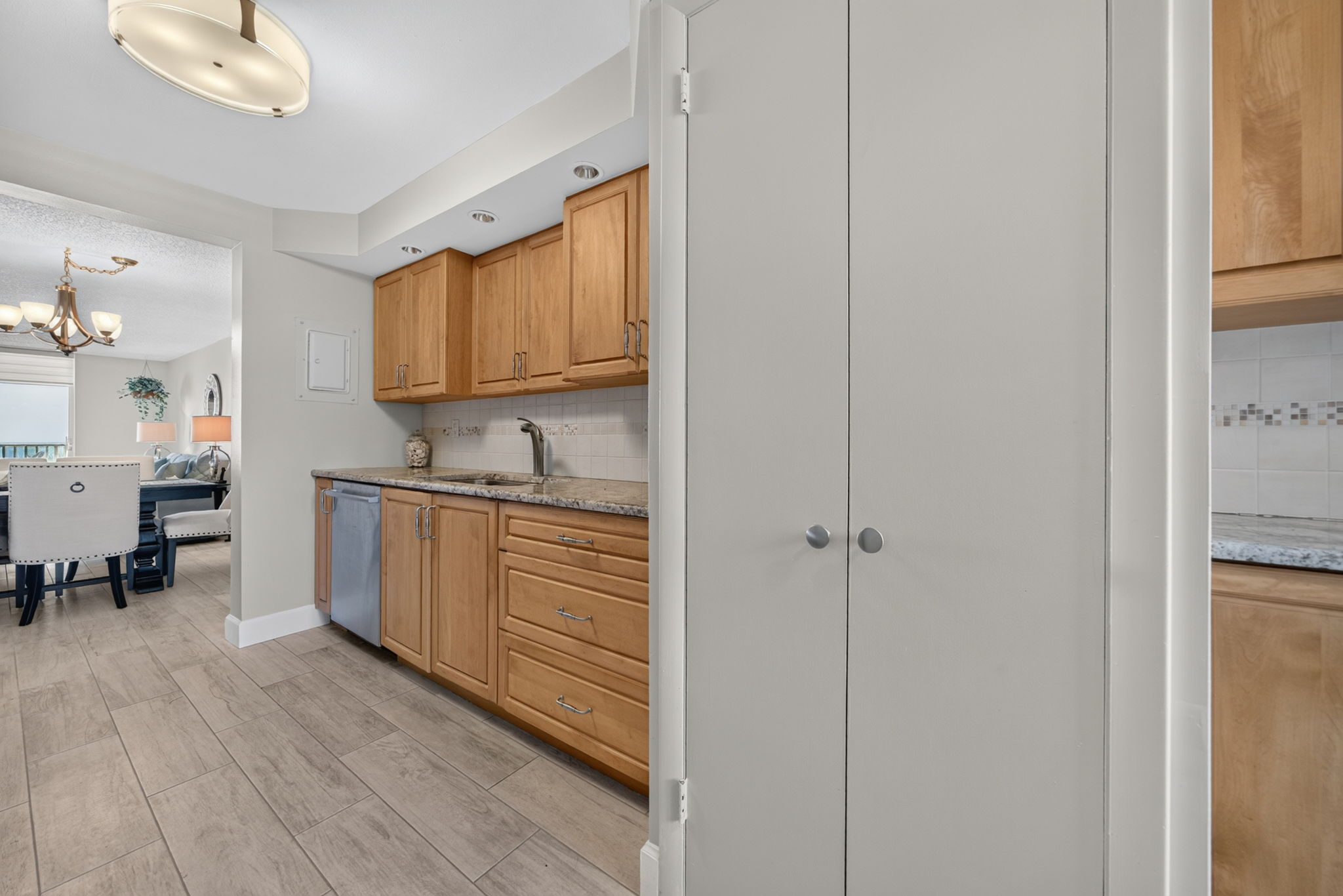 Laundry closet