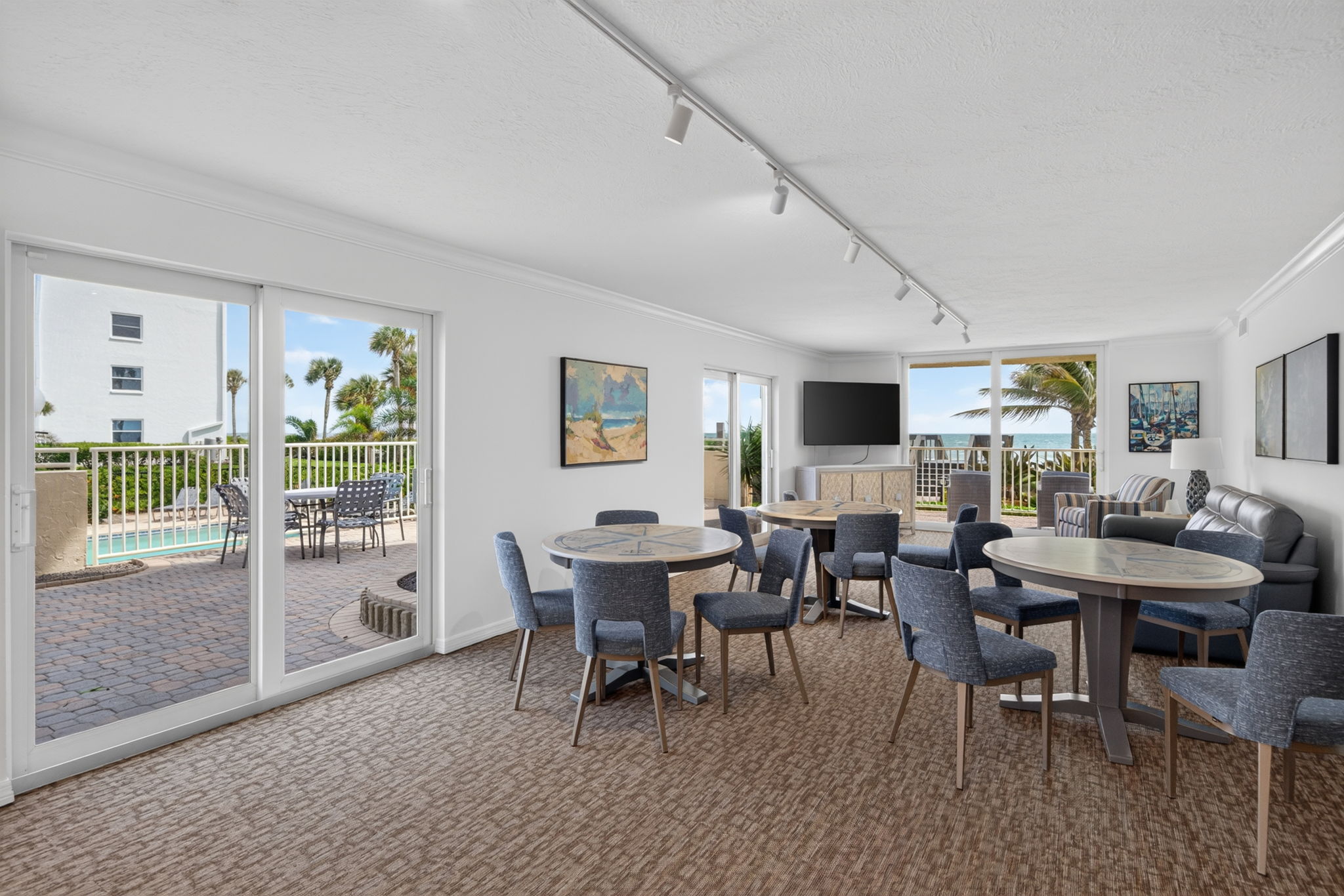 Club house meeting space