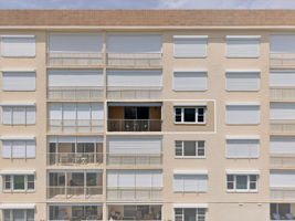 Unit location from beach