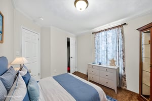 4325-hurontario-pkwy-148 virtually staged.jpeg