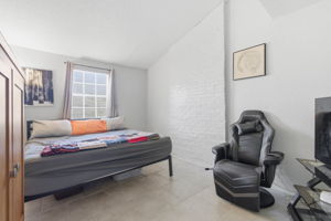 Interiors (18)