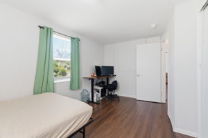 Interiors (20)