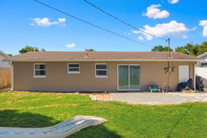 Rear Exteriors (5)