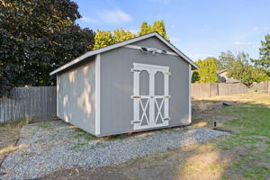 Photo 33