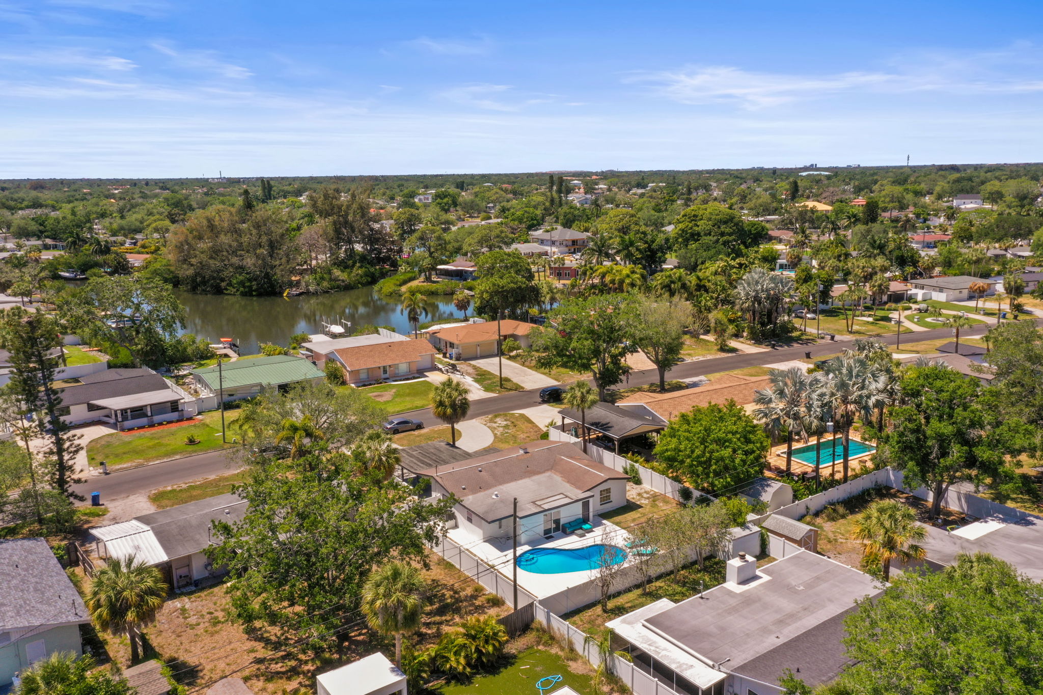 Back Drone - DJI_0380