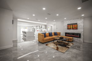 LR Kitchen - 495A7998