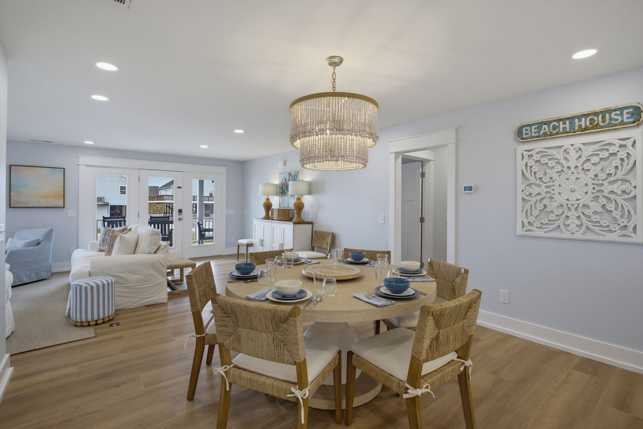 4328 E Dolphin Dr-17
