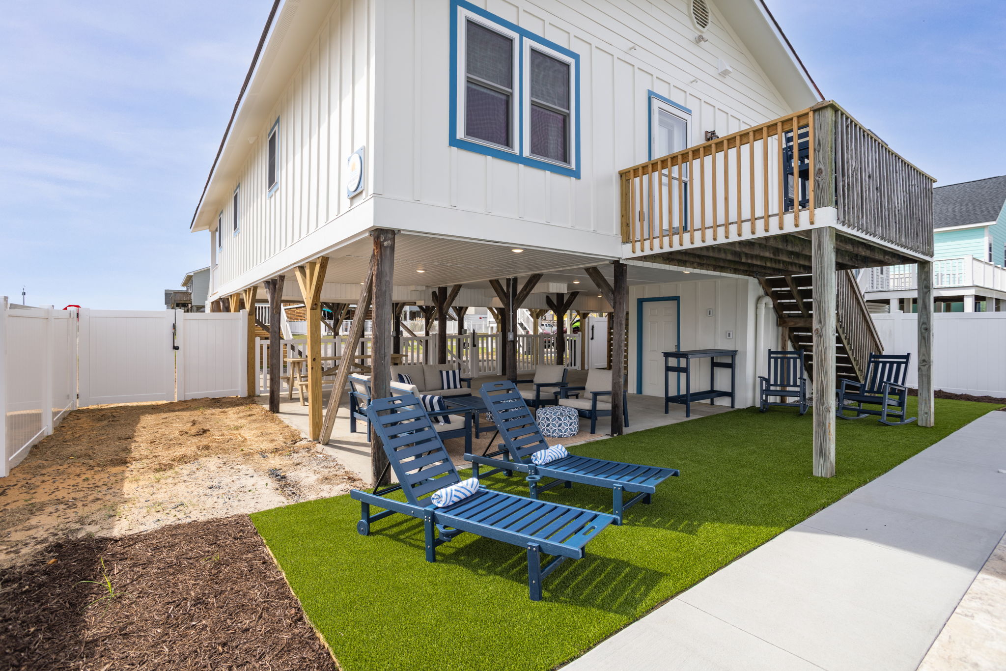 4328 E Dolphin Dr-43