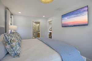 4328 E Dolphin Dr-28