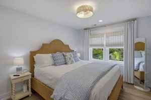 4328 E Dolphin Dr-30