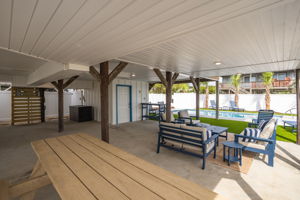 4328 E Dolphin Dr-40