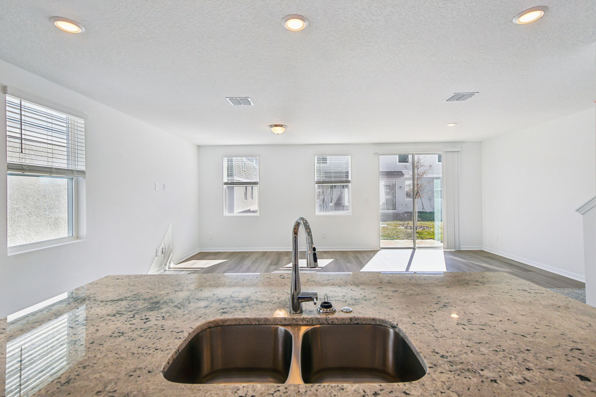 Orlando - The Meadow at Crossprairie Townhomes - 4328 Ranch House Rd, St. Cloud, FL 34772 - 012