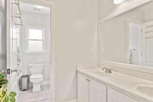 Photo 23