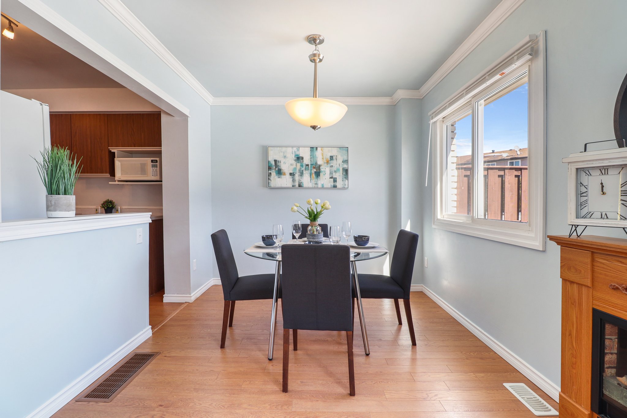 433 May St, Beaverton, ON L0K 1A0 REALPix Interior & Real Estate