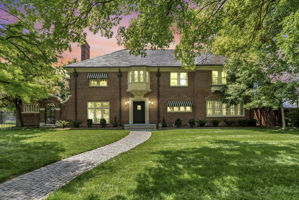 Photo 0