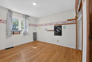  Photo 34