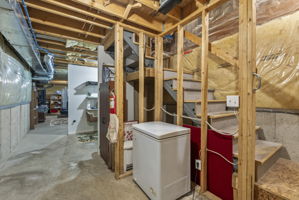  Photo 32
