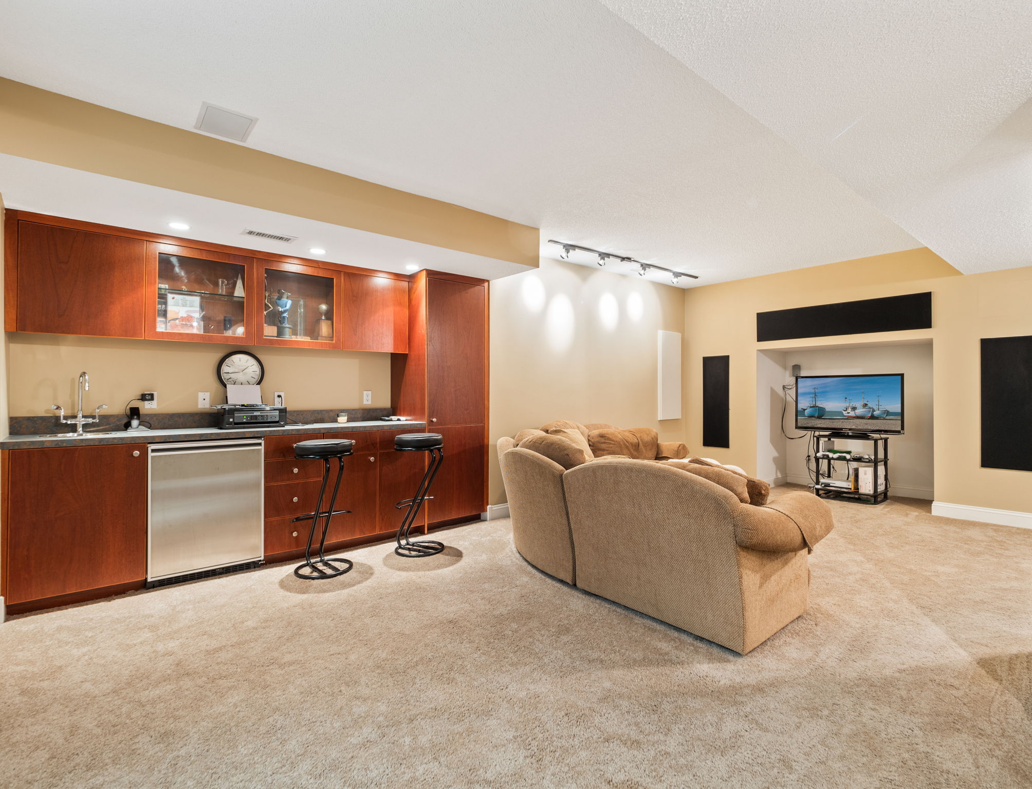  433 River St, Minneapolis, MN 55401, US Photo 30