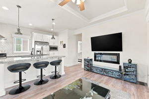 007_F8_433 Sylvan Ave 113