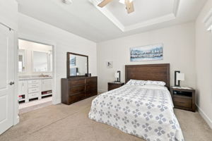 022_F8_433 Sylvan Ave 113