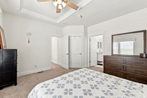 023_F8_433 Sylvan Ave 113