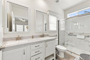 025_F8_433 Sylvan Ave 113