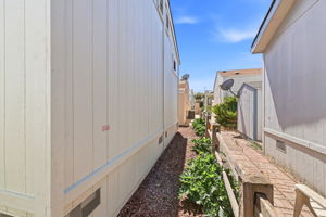 029_F8_433 Sylvan Ave 113
