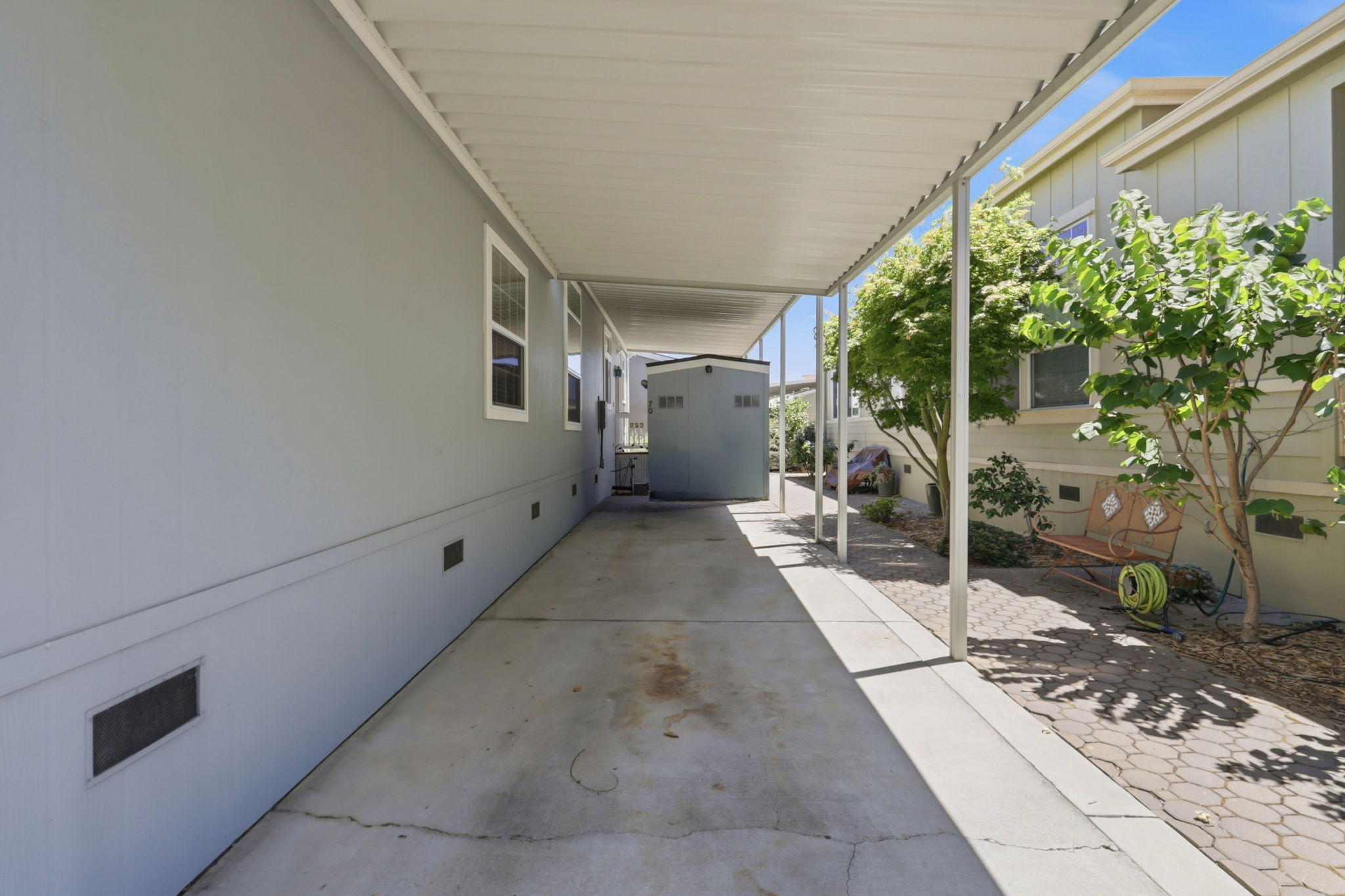 036_F8_433 Sylvan Ave 70