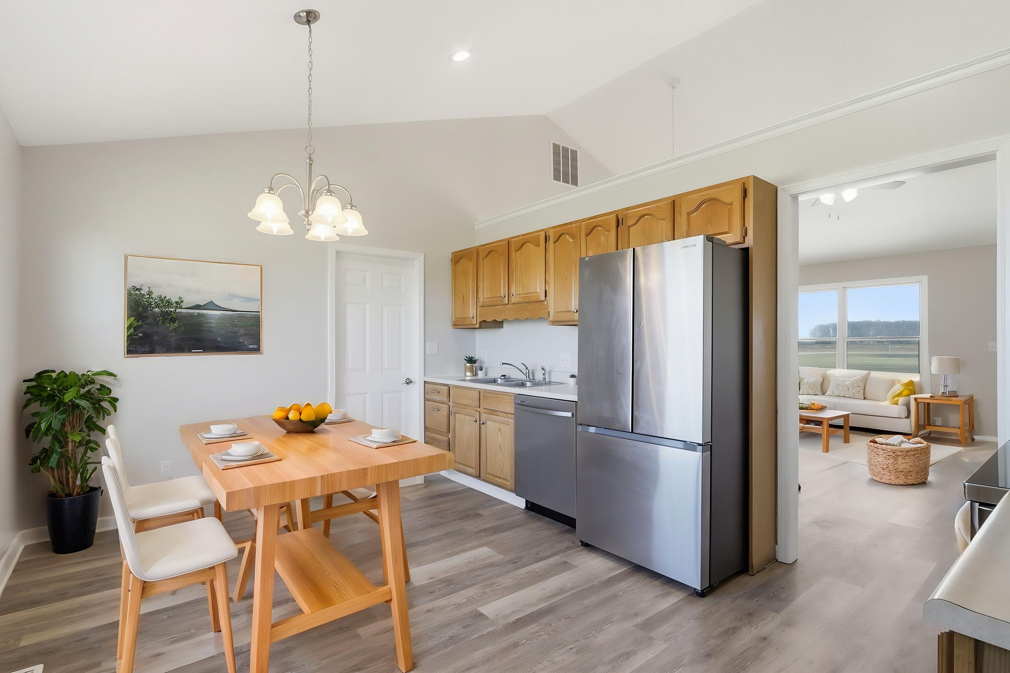 _MG_8599 virtually staged.jpeg