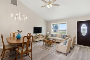 _MG_8593 virtually staged.jpeg